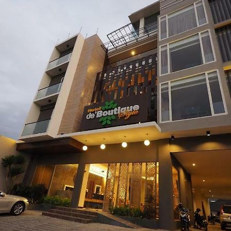 De Boutique Style Hotel Malang Exterior foto
